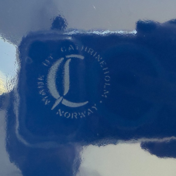 Catherineholm blue with white Lotus design Mid-Century Modern Blue lasagna pan - Picture 9 of 11